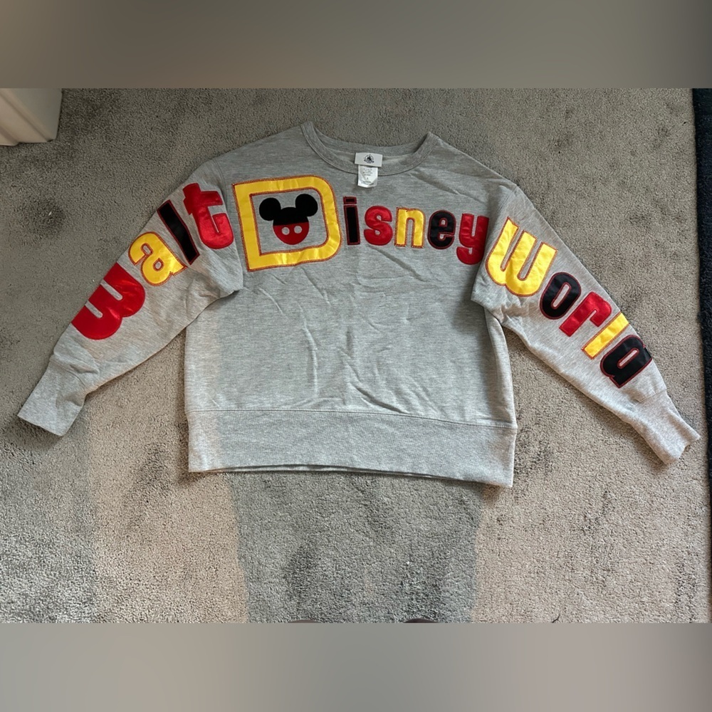 Walt Disney World Embroidered Crewneck Sweatshirt Heathered Grey Size Small